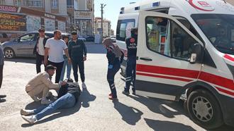 Otomobille, motosiklet çarpıştı: 1 yaralı