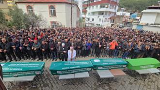 Kazada ölen anne ve 3 çocuğu toprağa verildi