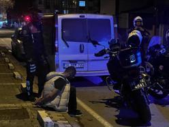 Cezaevinden izinli çıktı, polisten kaçmak isterken uyuşturucuyla yakalandı