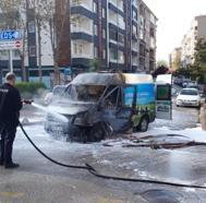 Kırşehir’de süt taşıyan kamyonet yandı