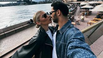 Evlilik teklifi etti! İrem Derici, Melih Kundukçu ile Sidney tatilinden aşk dolu paylaşım 'Lütfen sor artık yeter!'