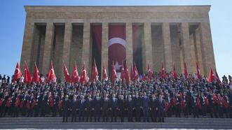 19 Mayıs Atatürk'ü Anma, Gençlik ve Spor Bayramı kutlanıyor... Bakan Bak: Türkiye’nin gücü gençliğidir