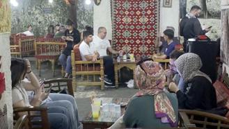 Gaziantep'te 500 yıllık tarihi yerde ziyaretçi yoğunluğu yaşanıyor! Savaş yıllarında kullanılan mekana giren çıkmak istemiyor