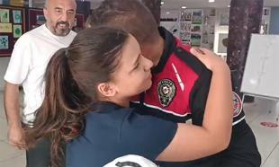 LGS'ye geç kalan öğrencileri polisler yetiştirdi