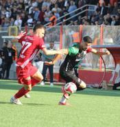 Ayvalıkgücü Belediyespor - Karşıyaka: 0-0