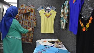 Trabzonlu kadınlardan girişimcilik hamlesi! El emeği iki binden fazla &#252;r&#252;n&#252; bu pazarda satıyorlar