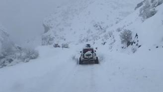 Beytüşşebap'ta kar kalınlığı 2 metreyi buldu