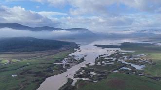 Uzman isim İzmir'de etkili olan sağanak yağışlar hakkında uyardı: 'Su muhafaza edilmezse, kuraklık devam eder'