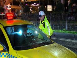 Fatih'te bu gece polis denetimi: Helikopter destek verdi