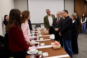 Başsavcı Korkmaz ve Rektör Altun, özel gereksinimli öğrenciler ile iftar yaptı
