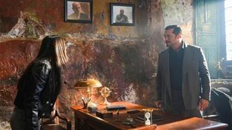 Eşref sevda defterini kapattı