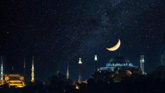 Kadir Gecesi ile ilgili tüm ayet ve hadisler: Kur'an-ı Kerim'de Kadir gecesi ve Hz. Peygamber'in bu gece hakkındaki sahih hadisleri