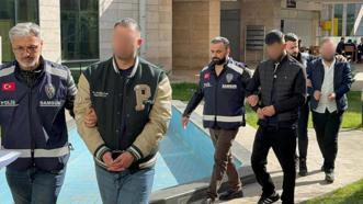 Gece 'hesap fazla geldi' diye barı kurşunladılar! Gündüz özür dileyip polise teslim oldular