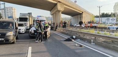 Tekirdağ'da bariyerlere çarpan motosikletteki Ela öldü, sürücü yaralandı