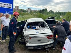 TIR, otomobille çarpıştıktan sonra devrildi: 6 yaralı