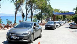 Dilek Yarımadası Milli Park'ı bayram tatilinde ziyaretçi akınına uğradı