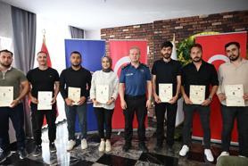 Başarılı emniyet personeline 'üstün başarı belgesi'