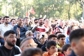 Kağıthane’de milli maç heyecanı