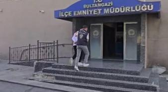 Sultangazi'de düğün konvoyunda silahla havaya ateş eden sürücü tutuklandı