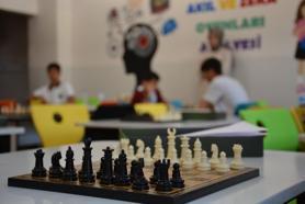 Silopi’de, okullar arası satranç turnuvasının finali yapıldı