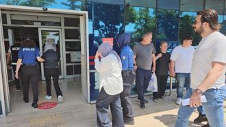 Rüşvet alıp kürtaj yapan doktora operasyon; 11’i kadın 20 gözaltı