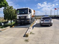 Edirne'de taşıma sınırını aşan kamyon işletenine 60 bin lira ceza