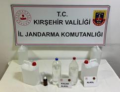 Kırşehir'de 17,5 litre etil alkol ve sahte içki ele geçirildi