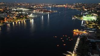 İstanbul’un göbeğinde görsel şölen! Tarihi yarımada manzaralı ücretsiz etkinliğe akın ettiler
