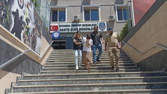 İstanbul'da kesinleşmiş hapis cezası hamileliği nedeniyle ertelenen firari yakalandı; 8'inci çocuğuna hamile olduğu ortaya çıktı