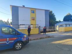 Uşak'ta jandarmadan okul önlerinde 19 bin 87 kişiye kimlik sorgulaması
