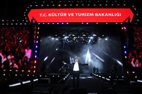 Konya'da Sinan Akçıl, coşkusu
