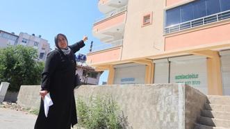 Hatay'da kadının ev alma hayali iki kez yarıda kaldı! Biber temizleyerek yaptığı birikim böyle yok oldu
