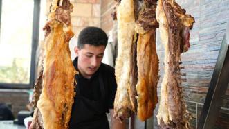 Muş'un eşsiz yöresel lezzeti büryanın sırrı açıklandı!