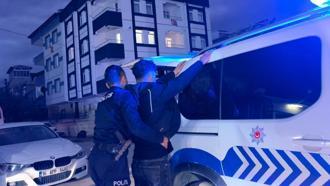Ehliyet sınavında kopya düzeneğiyle yakalandı, 2 yıl sınavlardan men edildi