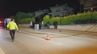 Bursa'da motosiklet kaldırıma ve elektrik panosuna çarptı: 1 ölü