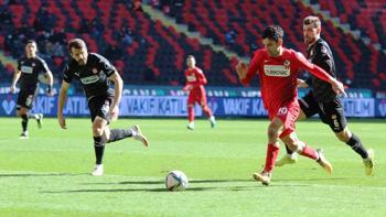 Gaziantep FK, Sivasspor karşısında gol oldu yağdı