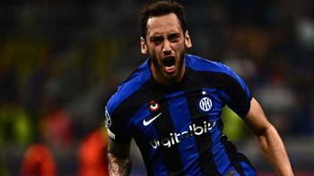 Hakan Çalhanoğlu için harekete geçtiler! Inter'den sözleşme hamlesi...