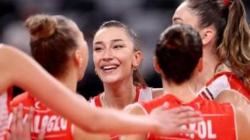 Milletler Ligi'nde şampiyonu A Milli Kadın Voleybol Takımı yıldızına korkunç tehdit! 'Yüzüne asit atacağım. Senden intikam almadan ölmeyeceğim'