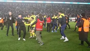 PFDK sevkleri belli oluyor! Fenerbahçe'den 15 isim yazıldı: Osayi Samuel, Oosterwolde, Batshuayi...