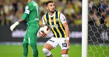 Fenerbahçede sarı kart sınırında olan futbolcular: Hangi oyuncu ceza sınırında