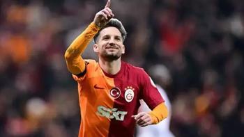 Galatasarayda Dries Mertensin yeni maaşı belli oldu