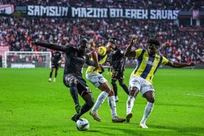 Fenerbahçe, Samsundan ağır yaralı dönüyor