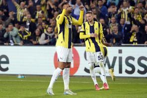 Fenerbahçe evinde Bodrum FK'yı rahat geçti