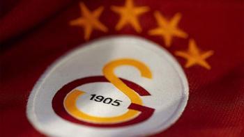 Galatasaray, yıldız oyuncuya imzayı attırdı