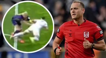 Eyüpspor - Galatasaray maçında penaltı var mı? 'Biraz fazlası kırmızı olurdu'