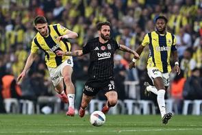 Tadic, Kostic, Dzeko, Livakovic'e garezi mi var?  Beşiktaş derbisi sonrası Portekizliyi yerden yere vurdu: 'Mourinho dünyanın en kısa fıkrası'