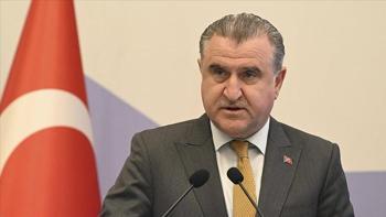 Bakan Bak’tan Galatasaray için tebrik mesajı!