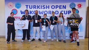 Elazığlı sporculardan büyük başarı! Antalya’da madalyaları topladılar
