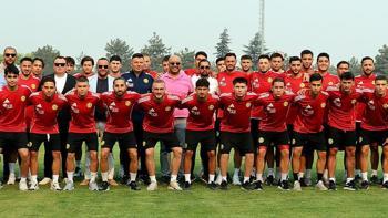 Eskişehirspor'da Serdar Göçerler tüm takımı toplayıp tek cümlede kesip attı: Bunu kafanıza yazın