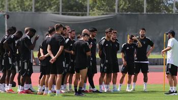 Kocaelispor'un yıldızı ile Fenerbahçeli Livakovic'e müjdeli haber